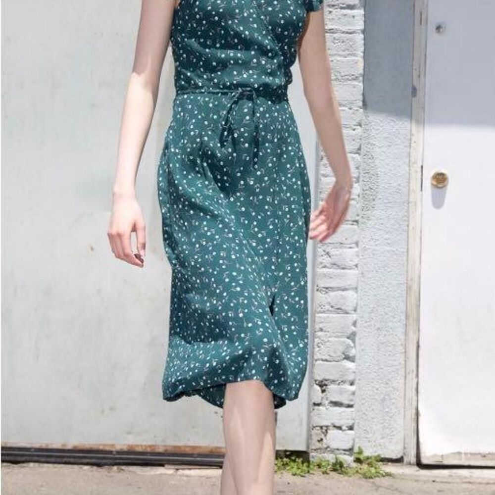 Brandy-melville Women's Green Dress